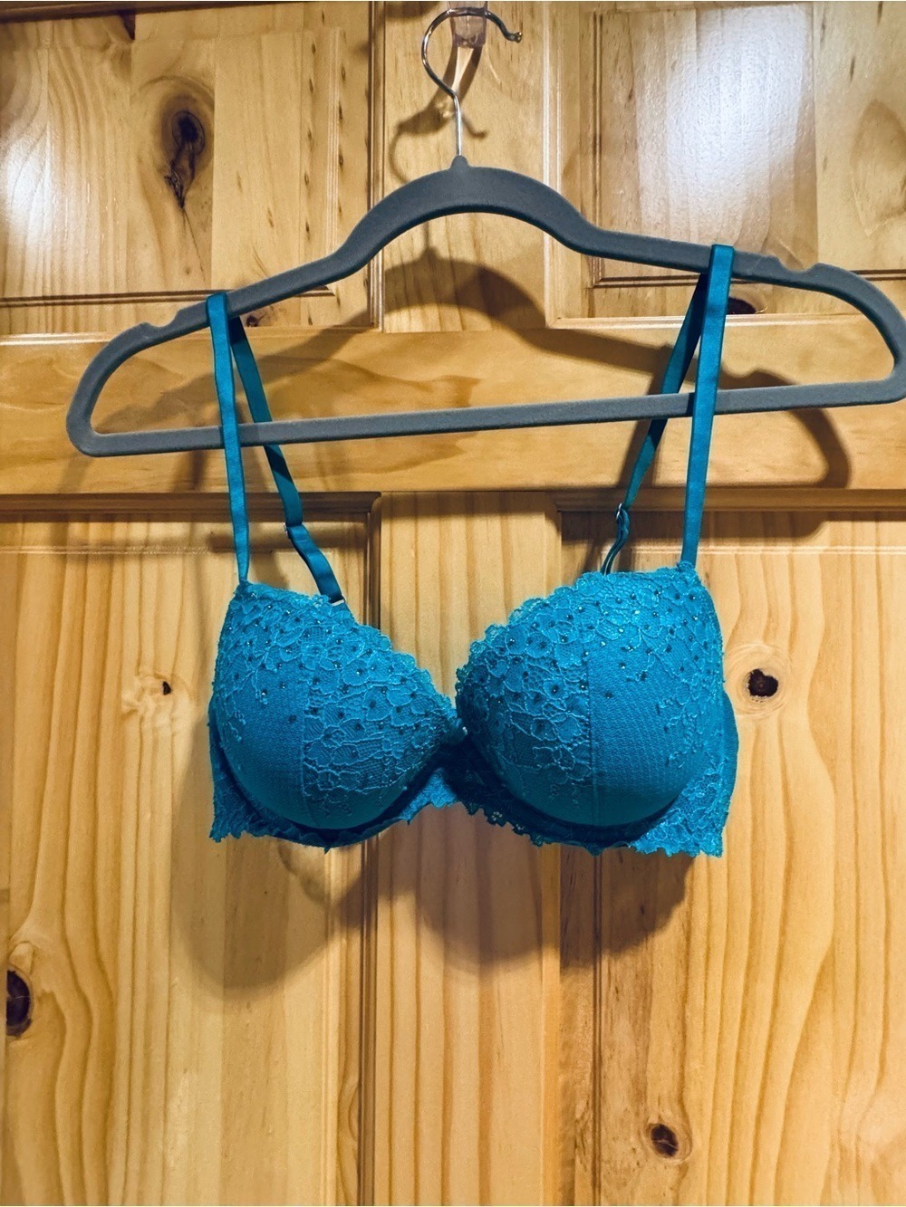 Aerie padded deep turquoise lace and rhinestone bra size 36B